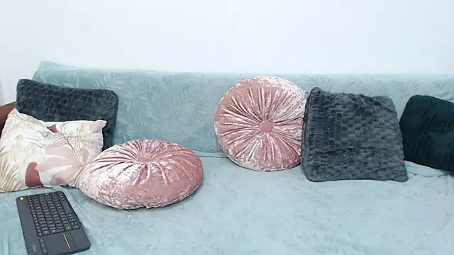 RebecaMur online show from September 19, 5:02 pm