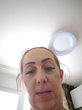 AvaLloyd online show from February 17, 12:05 pm