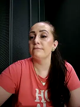 AvaLloyd online show from February 21, 3:23 am