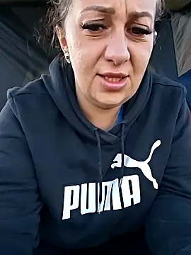 AvaLloyd online show from September 21, 5:09 am