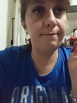 AvaLloyd online show from November 16, 4:40 am