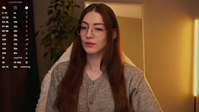 Ester Hill online show from November 17, 1:11 am