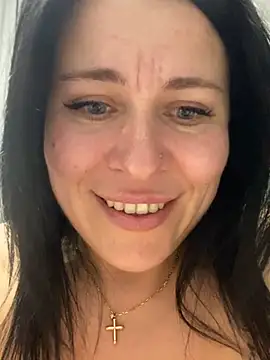 Snapshot of CuteNata chatting on January 5, 5:30 pm CuteNata online show from January 5, 5:30 pm