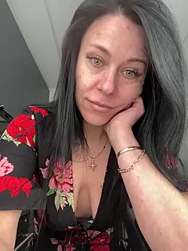 CuteNata online show from April 29, 12:09 pm