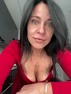 Snapshot of CuteNata chatting on August 8, 12:07 pm CuteNata online show from August 8, 12:07 pm
