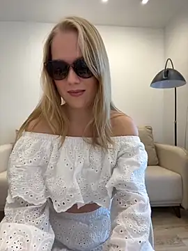 Little Forest ELF online show from October 12, 11:31 am