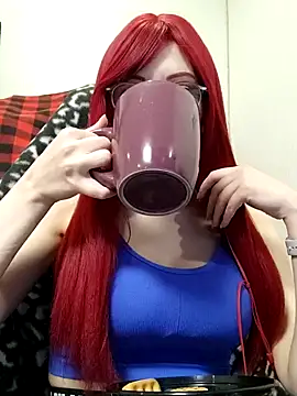 ElliMoor online show from January 22, 3:51 pm