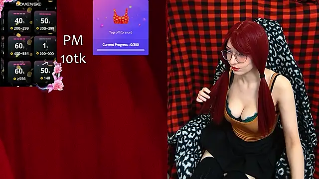 ElliMoor online show from November 6, 8:04 am