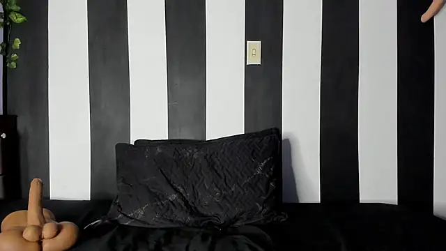 arii barthon online show from June 7, 10:13 pm