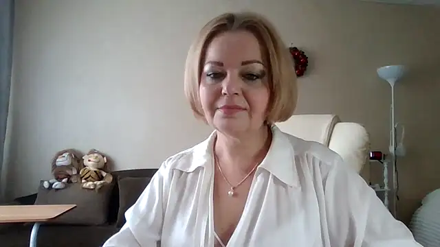 SofiyaPetrova online show from February 26, 9:19 am