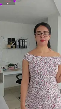 Snapshot of susana_monroy chatting on May 13, 7:11 pm susana monroy online show from May 13, 7:11 pm