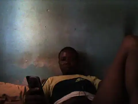 Snapshot of little__joy chatting on March 6, 1:46 pm little joy online show from March 6, 1:46 pm