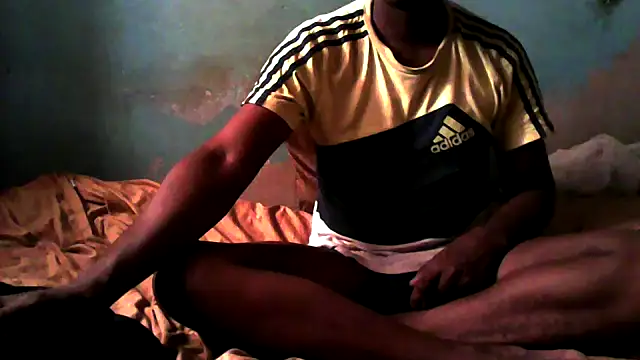 Snapshot of little__joy chatting on January 8, 2:08 pm little joy online show from January 8, 2:08 pm