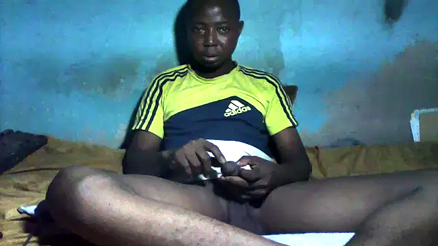 Snapshot of little__joy chatting on February 1, 11:25 pm little joy online show from February 1, 11:25 pm