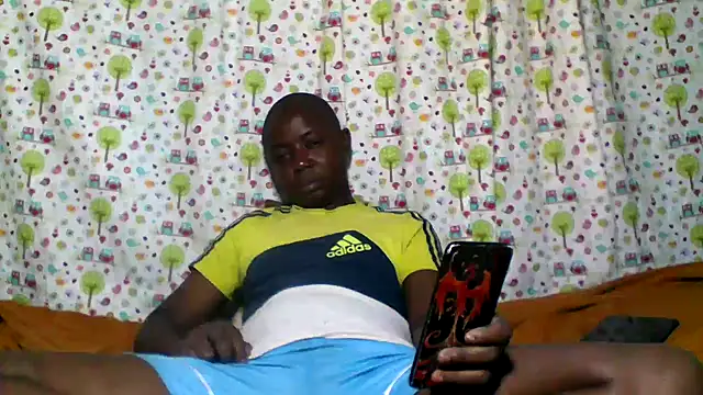 Snapshot of little__joy chatting on February 20, 7:32 am little joy online show from February 20, 7:32 am