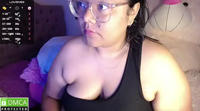 Snapshot of KittyHot20 chatting on February 20, 1:03 am KittyHot20 online show from February 20, 1:03 am