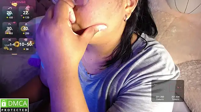 Snapshot of KittyHot20 chatting on March 15, 6:54 pm KittyHot20 online show from March 15, 6:54 pm