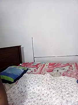 Snapshot of DISNI1997 chatting on February 15, 2:58 am DISNI1997 online show from February 15, 2:58 am