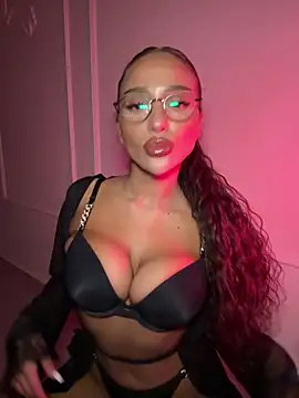 CardiSweetBaby online show from November 27, 8:00 pm