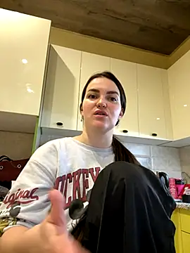 Karolina llove online show from November 14, 6:39 pm