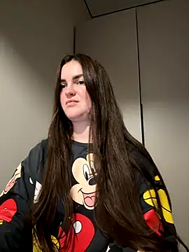 Karolina llove online show from November 27, 11:40 pm