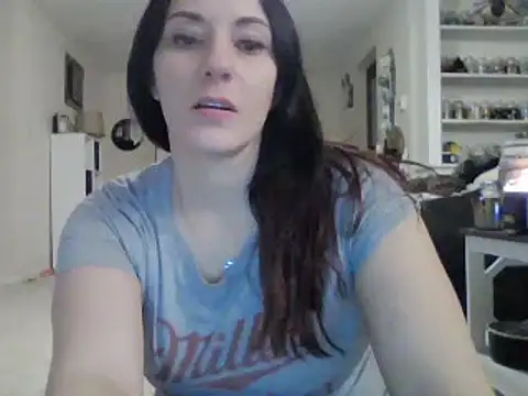 CrystalLakeXO online show from January 5, 9:15 am