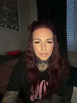 AileenInkOfficial online show from March 16, 7:56 am