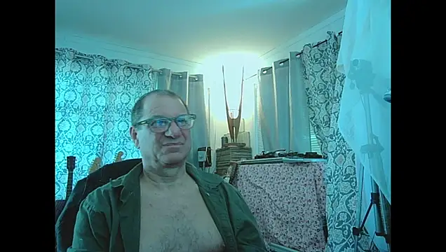 Snapshot of coryassman chatting on June 2, 7:49 pm coryassman online show from June 2, 7:49 pm
