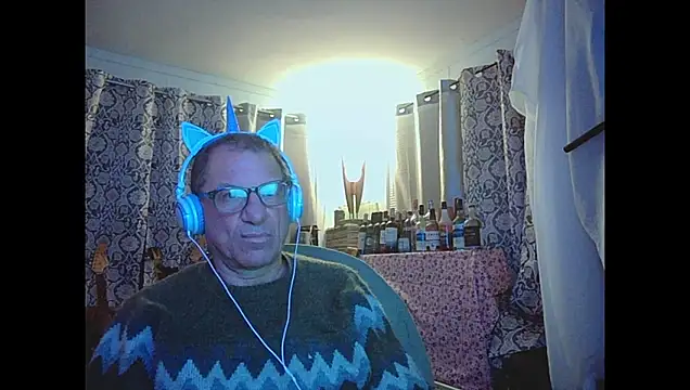 Snapshot of coryassman chatting on June 20, 11:24 am coryassman online show from June 20, 11:24 am