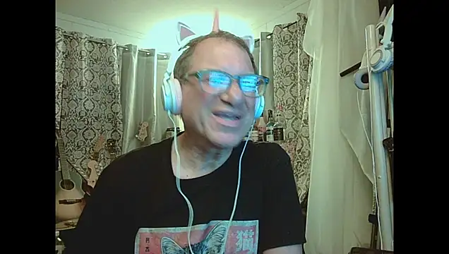 Snapshot of coryassman chatting on June 27, 8:19 am coryassman online show from June 27, 8:19 am