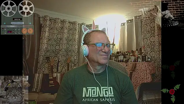Snapshot of coryassman chatting on July 7, 6:47 am coryassman online show from July 7, 6:47 am