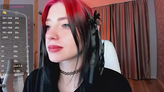 arielabradberry online show from December 30, 2:40 pm