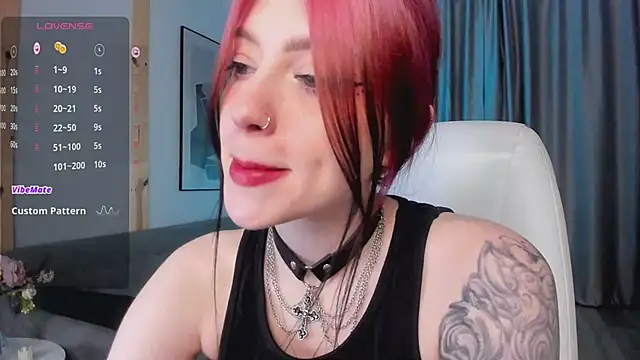 arielabradberry online show from March 19, 6:23 pm