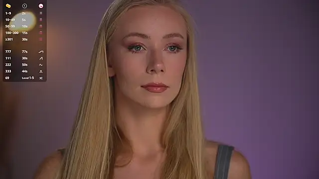 Snapshot of Vika54784 chatting on March 21, 5:45 am Vika54784 online show from March 21, 5:45 am