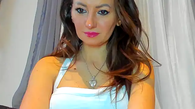 Snapshot of SweetAriana26 chatting on February 11, 1:20 pm SweetAriana26 online show from February 11, 1:20 pm
