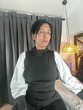 Snapshot of Angel_Perv chatting on June 3, 11:13 am Angel Perv online show from June 3, 11:13 am