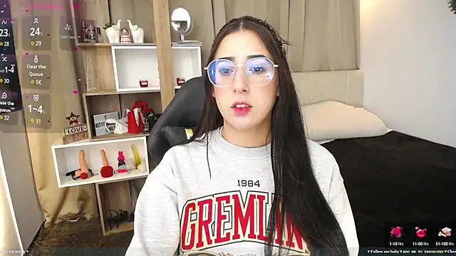 Snapshot of Imkitty-Horny chatting on December 4, 2:53 am Imkitty-Horny online show from December 4, 2:53 am