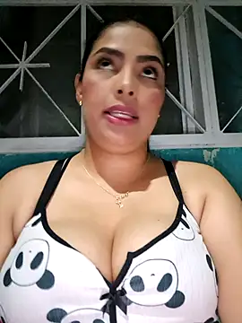 Snapshot of Sofy_assb_big chatting on July 21, 1:41 am Sofy assb big online show from July 21, 1:41 am
