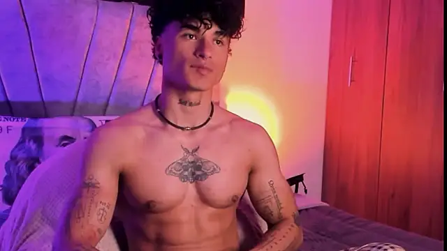 Thomas Fit1 online show from October 18, 9:48 pm