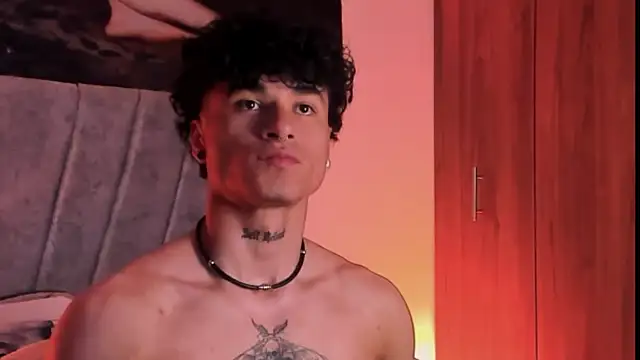 Thomas Fit1 online show from October 20, 11:16 pm