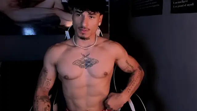 Thomas Fit1 online show from June 11, 2:53 am