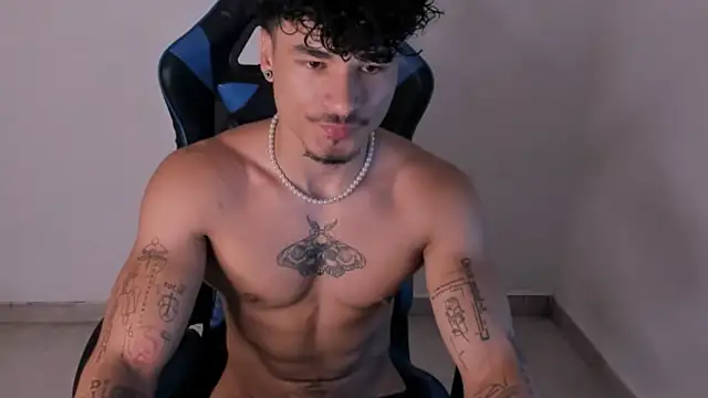 Thomas Fit1 online show from June 22, 12:13 pm