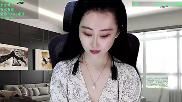 W-E-N-123 online show from February 27, 1:49 am