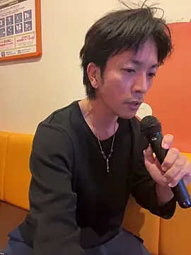 Snapshot of Katakuriko-Denpun chatting on March 11, 10:10 am Katakuriko-Denpun online show from March 11, 10:10 am