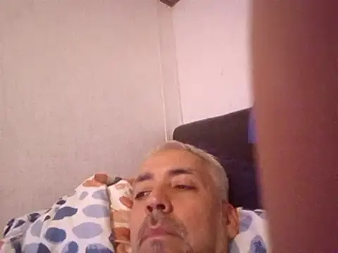 Snapshot of Xoc8_ chatting on February 9, 11:14 am Xoc8 online show from February 9, 11:14 am