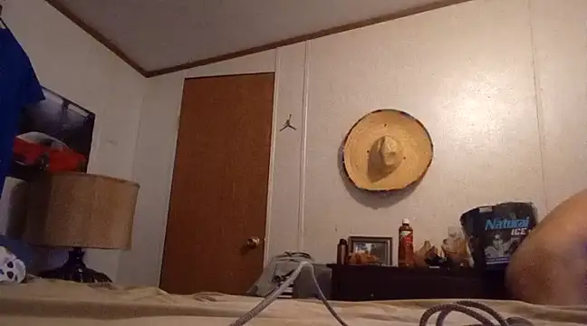 Snapshot of Xoc8_ chatting on February 11, 10:04 am Xoc8 online show from February 11, 10:04 am