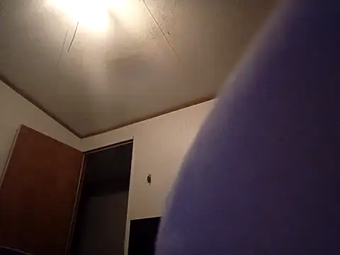 Snapshot of Xoc8_ chatting on February 20, 8:25 pm Xoc8 online show from February 20, 8:25 pm