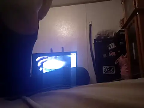 Snapshot of Xoc8_ chatting on March 3, 8:05 am Xoc8 online show from March 3, 8:05 am