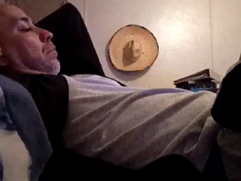 Snapshot of Xoc8_ chatting on March 13, 3:17 pm Xoc8 online show from March 13, 3:17 pm