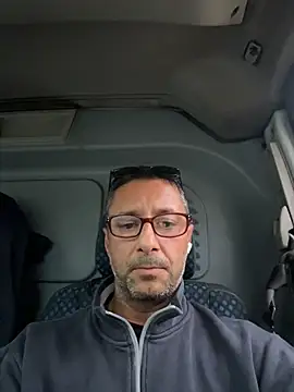 Snapshot of PORCOFIRENZEXXX chatting on November 14, 3:33 pm PORCOFIRENZEXXX online show from November 14, 3:33 pm